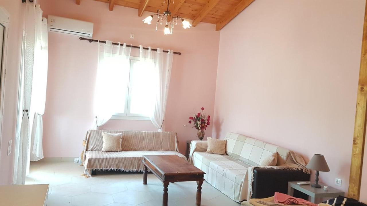 Casa Loukia Apartment Gastouri  Екстериор снимка