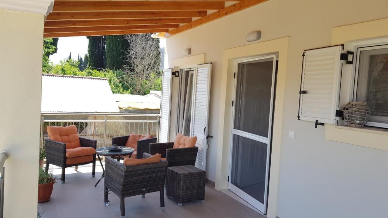 Casa Loukia Apartment Gastouri  Екстериор снимка